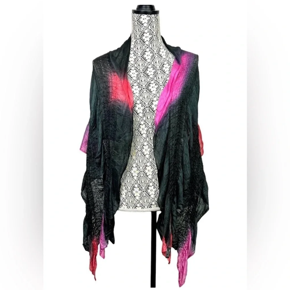 Gena Accessories dip dyed ruched shawl - Size: OS